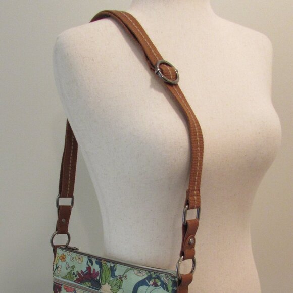 Sakroots Artist's Circle Seafoam Flower Power Crossbody Bag - Picture 3 of 16